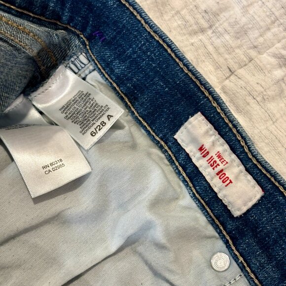 Lucky Brand Mid-Rise Sweet Boot Jeans Size 6/28 - Picture 7 of 7